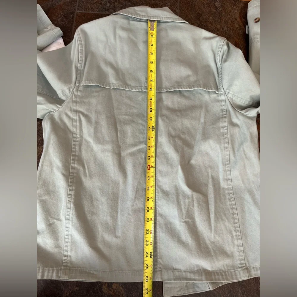 New Evan-Picone Heritage green 100% cotton  polished casual button jacket. 10.